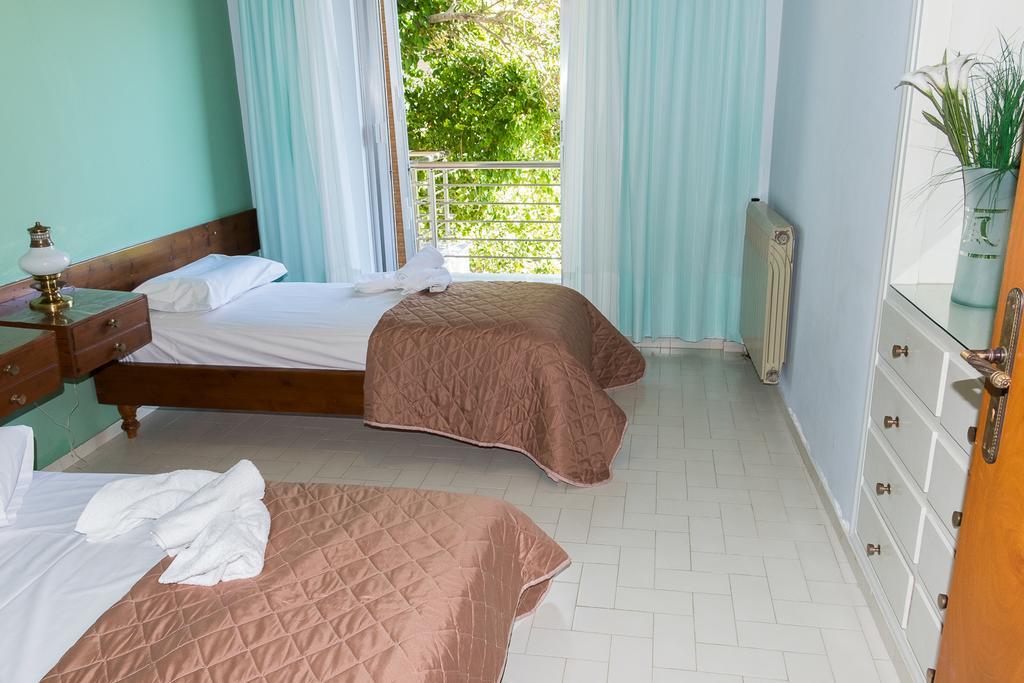קאטו אלפוחוריון Sunset Beach House מראה חיצוני תמונה