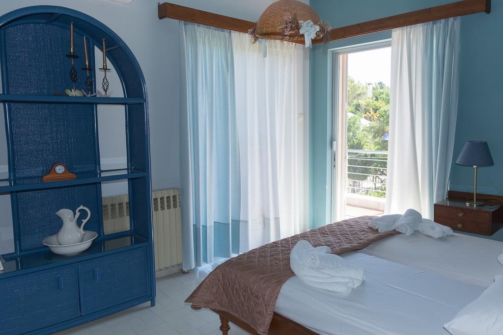 קאטו אלפוחוריון Sunset Beach House מראה חיצוני תמונה